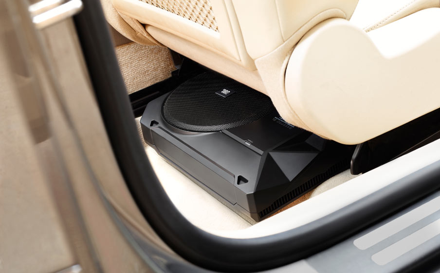 JBL BassPro SL_11.jpg JBL BassPro SL_11.jpg